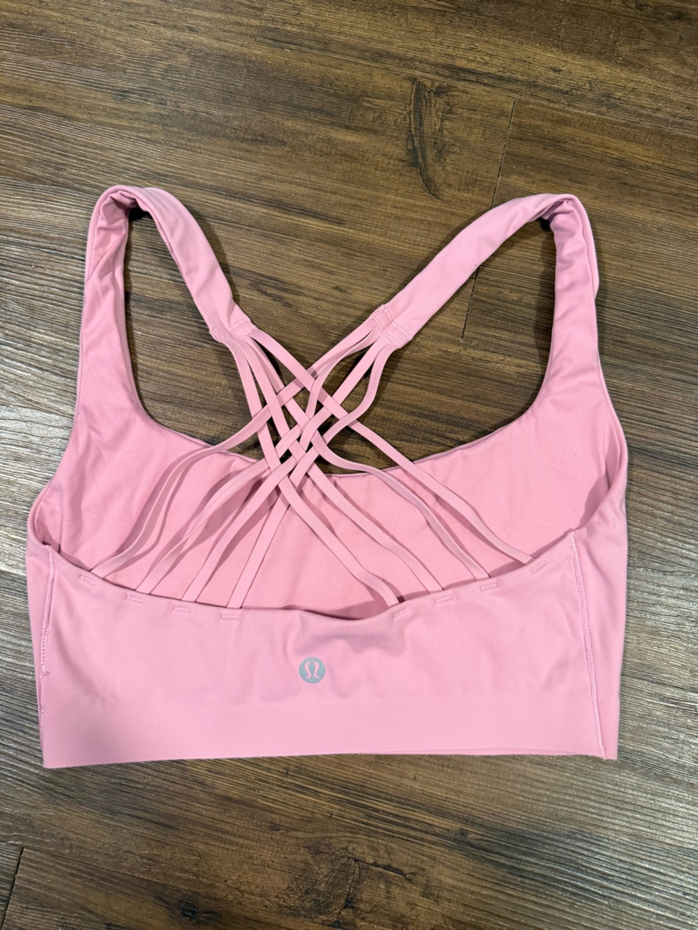 lululemon Flexyflex Strappy yoga bra light support D-DDD